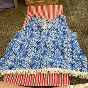 Lily Pulitzer top size xl gently worn